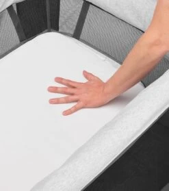 Maxi-Cosi Swift 3-in-1 Campingbedje - Beyond Grey -Happy Horse Winkel 1062x1200 12