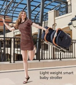 WOOSH New Buggy - Sand / Black - One Hand Folding - 3 Slaapstanden - Wandelwagen Tot 25 Kg - Regenhoes - Bekerhouder - Muggennet -Happy Horse Winkel 1068x1200 3