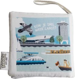 Zacht Babyboekje Amsterdam - 100% Katoen - Fairly Made - In Mooie Geschenkverpakking - Duurzaam En Origineel Kraamcadeau -Happy Horse Winkel 1138x1200 1