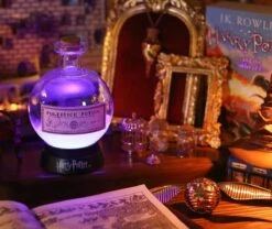 Harry Potter - Colour-Changing Mood Lamp - Polyjuice Potion 20 Cm -Happy Horse Winkel 1200x1011 1