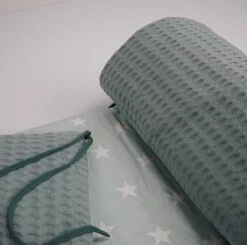 Bedomrander Monaco Groen Wafel Design - Bedbumper -Happy Horse Winkel 1200x1191 10