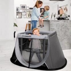 AeroMoov Instant Travel Cot Reisbed - Grey Rock -Happy Horse Winkel 1200x1200 1358