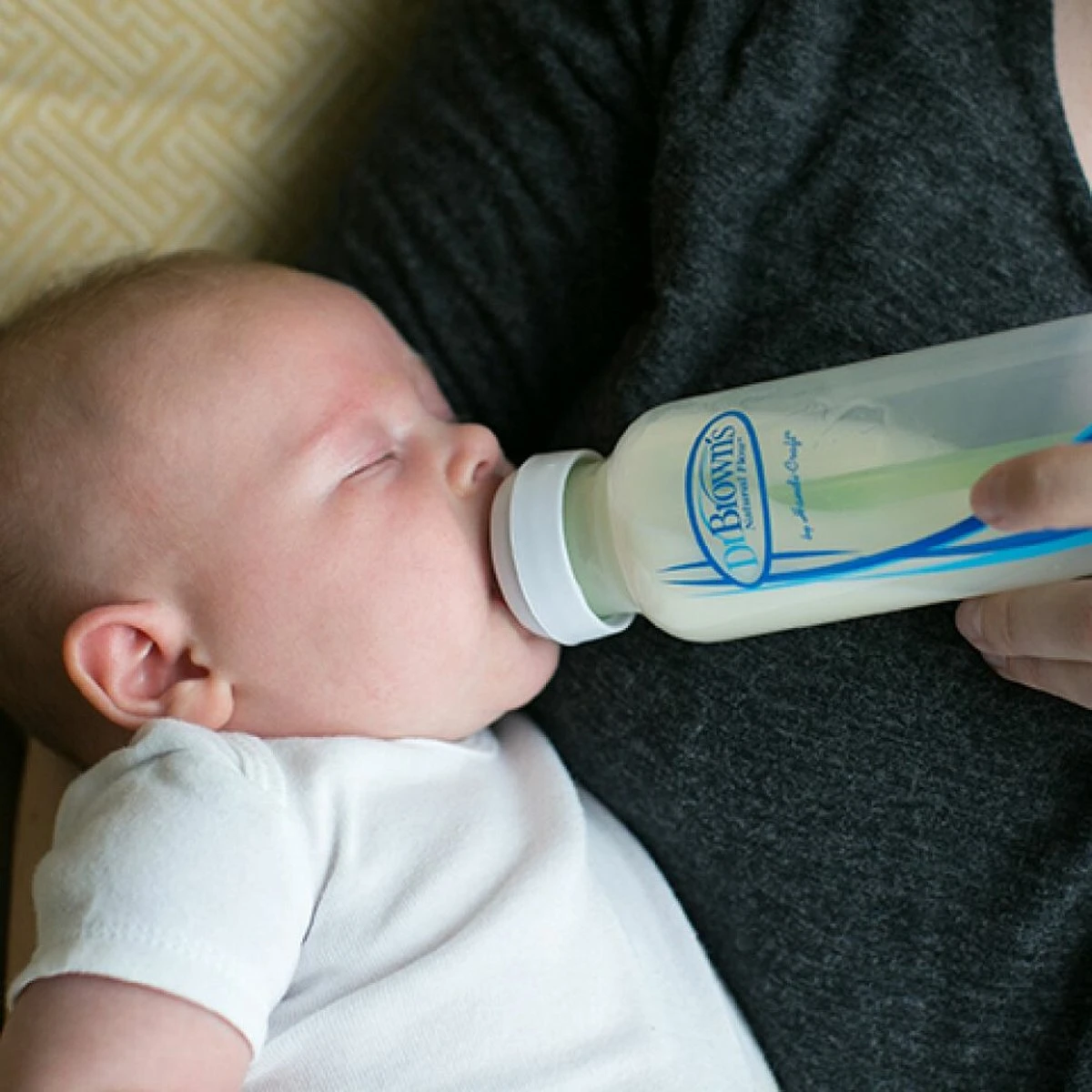 Dr. Brown's Options+ Anti-colic Standaard Fles - 120ml 4 Dr. Brown's Options+ Anti-colic Standaard Fles - 120ml - Afbeelding 2