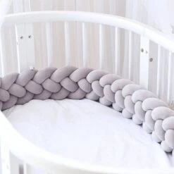 Bedbumper - Bedomrander - Bedbumper Ledikant - Bedbumper Gevlochten - Boxomrander - Babykamer Accessoires - 3 Meter - Katoen - Grijs 9 Bedbumper - Bedomrander - Bedbumper Ledikant - Bedbumper Gevlochten - Boxomrander - Babykamer Accessoires - 3 Meter - Katoen - Grijs -Happy Horse Winkel 1200x1200 650