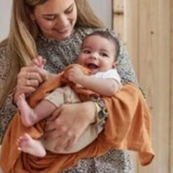 Jollein Baby Deken Wieg 75x100cm Basic Knit - Caramel 30 Jollein Baby Deken Wieg 75x100cm Basic Knit - Caramel -Happy Horse Winkel 1200x1200 694