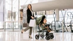 Lionelo Emma Plus - Buggy - Lichte - 5-punts Gordel - Tot 15kg -Happy Horse Winkel 1200x675 12