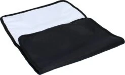 Kidzroom Vision Of Love Luiertas - Zwart - Verschoonmatje - Verstelbare Schouderband -Happy Horse Winkel 1200x718