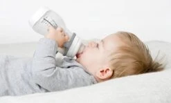 Difrax Anti-Colic Papfles XL Wide - 310 Ml - Wit/Transparant - 2 Stuks -Happy Horse Winkel 1200x725 2