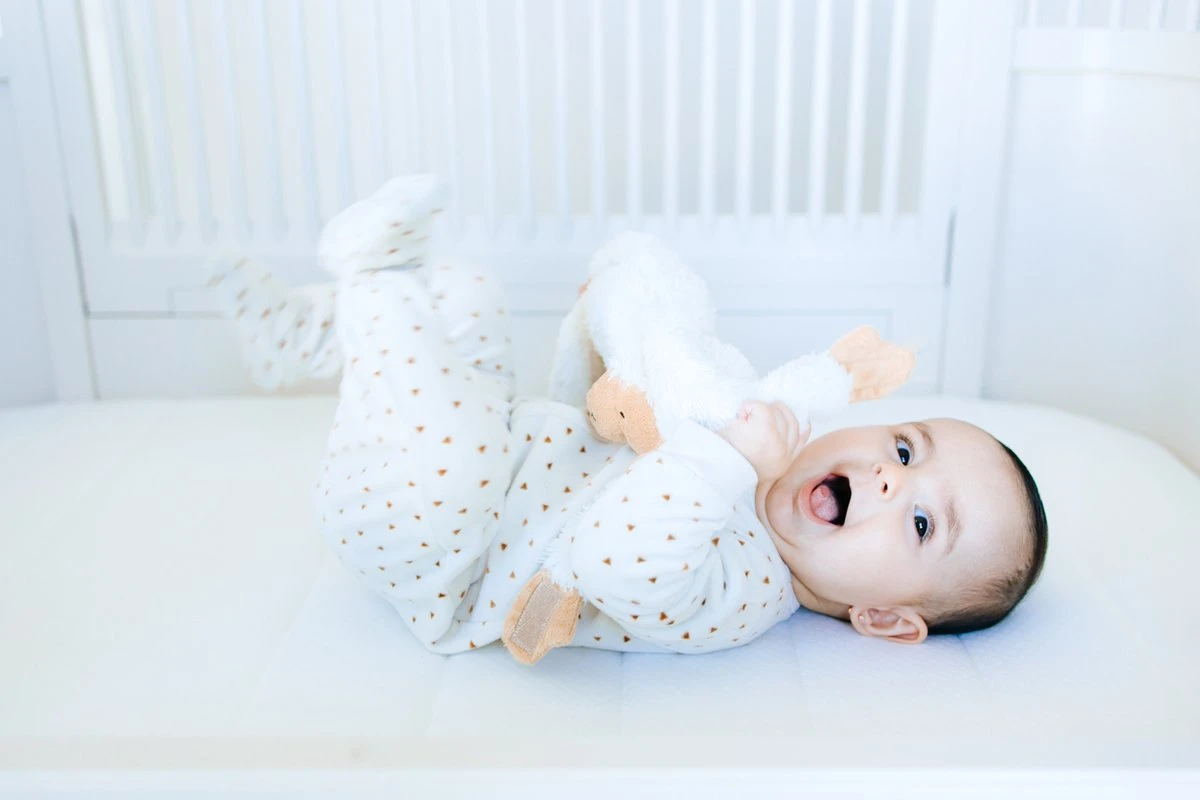 Ada Sleep Kids® - Baby Peuter En Kleuter - Ledikant Koudschuim Matras - 60x120 - Anti-allergisch - Wasbare Hoes 5 Ada Sleep Kids® - Baby Peuter En Kleuter - Ledikant Koudschuim Matras - 60x120 - Anti-allergisch - Wasbare Hoes - Afbeelding 3