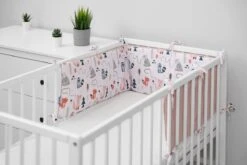 Sensillo Baby Bedbumper - Bedomrander - Anti Stootrand Ledikant - Bed Zijbeschermers - 180x30cm - Wafel Roze Vosjes -Happy Horse Winkel 1200x800 119