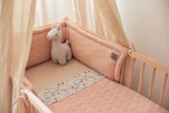 Jollein Bedomrander River Knit 180x35cm - Pale Pink -Happy Horse Winkel 1200x800 128