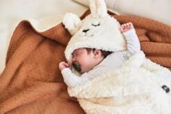 Jollein Baby Deken Ledikant 100x150cm Teddy - Bliss Knit - Caramel -Happy Horse Winkel 1200x800 155