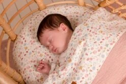 Little Dutch Ledikantdeken Flowers & Butterflies -Happy Horse Winkel 1200x800 204