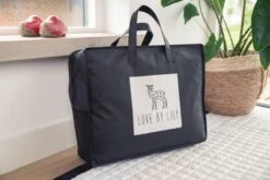 Love By Lily - Groot Speelkleed Baby - Beer - 150x200 - Zacht Speelkleed Buiten En Binnen - Grote Speelmat - Speeltapijt Kind - Picknick Kinderkleed - Speelkleed Xxl - Speelkleed Peuter -Happy Horse Winkel 1200x800 218