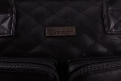 Kidzroom Vision Of Love Luiertas - Zwart - Verschoonmatje - Verstelbare Schouderband -Happy Horse Winkel 1200x800 233