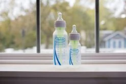 Dr. Brown's Options+ Anti-colic Standaard Fles - 120ml 14 Dr. Brown's Options+ Anti-colic Standaard Fles - 120ml -Happy Horse Winkel 1200x800 8