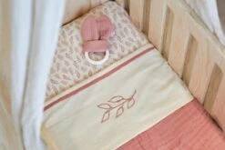 Jollein Baby Hoeslaken Ledikant Jersey 60x120cm - Meadow - Rosewood -Happy Horse Winkel 1200x800 97