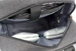 Brisby Slijtvaste Luiertas – Verzorgingstas – Met Buggymontage -Donkergrijs -Happy Horse Winkel 1200x803 3