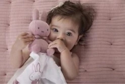 Tiamo Collection Knuffeldoekje Nijntje - Pink Baby Rib -Happy Horse Winkel 1200x808