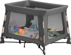Maxi-Cosi Swift 3-in-1 Campingbedje - Beyond Graphite -Happy Horse Winkel 1200x916 6