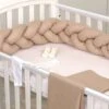 MamaLoes Amy Beige 210 Cm Braided Bedbumper 84479 -Happy Horse Winkel 1200x996 2