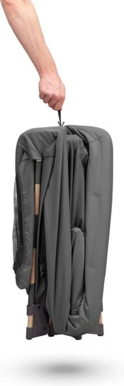 Maxi-Cosi Swift 3-in-1 Campingbedje - Beyond Graphite -Happy Horse Winkel 386x1200 4