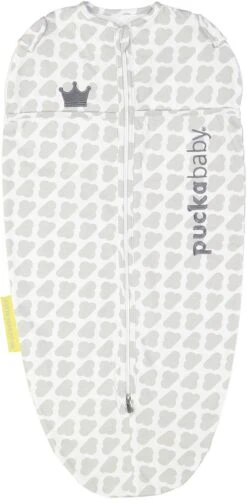 Puckababy Inbakerslaapzak Original Mini 3-6 Maanden - Sheep Clouds 12 Puckababy Inbakerslaapzak Original Mini 3-6 Maanden - Sheep Clouds -Happy Horse Winkel 589x1200 2