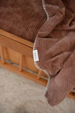 Koeka Baby Dekentje Wieg Teddy Vik - Bruin - 75x100cm -Happy Horse Winkel 799x1200 21