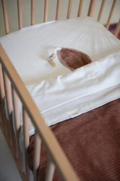 Koeka Baby Dekentje Wieg Teddy Vik - Bruin - 75x100cm -Happy Horse Winkel 799x1200 23