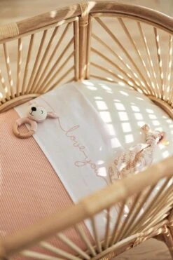 Jollein Baby Deken Wieg 75x100cm Basic Knit - Pale Pink 25 Jollein Baby Deken Wieg 75x100cm Basic Knit - Pale Pink -Happy Horse Winkel 800x1200 112