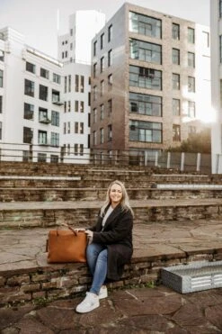 Snoozzz Luiertas Luxe Verzorgingstas – Inclusief Uitneembare Tas Organizer Met Thermovak, Stroller Hooks En Verschoningsmatje - Cognac 23 Snoozzz Luiertas Luxe Verzorgingstas – Inclusief Uitneembare Tas Organizer Met Thermovak, Stroller Hooks En Verschoningsmatje - Cognac -Happy Horse Winkel 800x1200 171