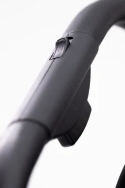 Hamilton By Yoop X1 Plus Buggy – Nieuw, Hoger, Uitgebreider 2023 Model – Premium Stroller Met One Hand Folding Technologie – Kaki – Lichte, Verstelbare En Wendbare Kinderwagen Met Vele Gemakken 39 Hamilton By Yoop X1 Plus Buggy – Nieuw, Hoger, Uitgebreider 2023 Model – Premium Stroller Met One Hand Folding Technologie – Kaki – Lichte, Verstelbare En Wendbare Kinderwagen Met Vele Gemakken -Happy Horse Winkel 800x1200 180