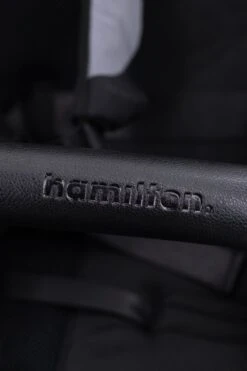 Hamilton By Yoop X1 Plus Kinderwagen - Buggy Met Monteerbare Wieg - Premium Stroller Met One Hand Folding Technologie - Nieuw, Hoger, Uitgebreider 2023 Model - Zwart - Licht, Verstelbaar, Wendbaar En Geschikt Van 0 Maanden Tot 4 Jaar 31 Hamilton By Yoop X1 Plus Kinderwagen - Buggy Met Monteerbare Wieg - Premium Stroller Met One Hand Folding Technologie - Nieuw, Hoger, Uitgebreider 2023 Model - Zwart - Licht, Verstelbaar, Wendbaar En Geschikt Van 0 Maanden Tot 4 Jaar -Happy Horse Winkel 800x1200 195