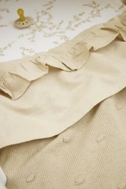 Meyco Ruffle Wieglaken - Sand - 75x100cm -Happy Horse Winkel 800x1200 53