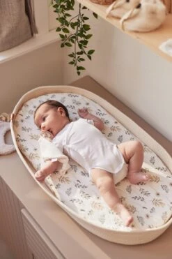 Jollein Hoeslaken Wieg Jersey 40/50x80/90cm Wild Flowers -Happy Horse Winkel 800x1200 81