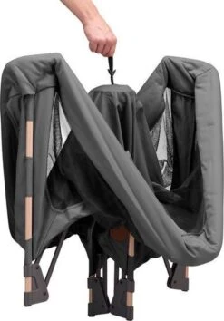 Maxi-Cosi Swift 3-in-1 Campingbedje - Beyond Graphite -Happy Horse Winkel 837x1200 5