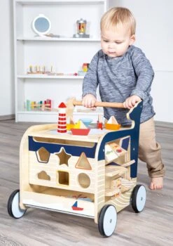 Baby Walvis Loopwagen - Houten Speelgoed Vanaf 1 Jaar -Happy Horse Winkel 848x1200 1