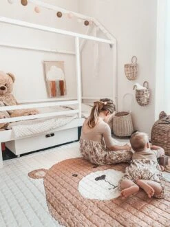 Love By Lily - Groot Speelkleed Baby - Beer - 150x200 - Zacht Speelkleed Buiten En Binnen - Grote Speelmat - Speeltapijt Kind - Picknick Kinderkleed - Speelkleed Xxl - Speelkleed Peuter -Happy Horse Winkel 899x1200 11