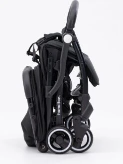 Hamilton By Yoop X1 Plus Kinderwagen - Buggy Met Monteerbare Wieg - Premium Stroller Met One Hand Folding Technologie - Nieuw, Hoger, Uitgebreider 2023 Model - Zwart - Licht, Verstelbaar, Wendbaar En Geschikt Van 0 Maanden Tot 4 Jaar 30 Hamilton By Yoop X1 Plus Kinderwagen - Buggy Met Monteerbare Wieg - Premium Stroller Met One Hand Folding Technologie - Nieuw, Hoger, Uitgebreider 2023 Model - Zwart - Licht, Verstelbaar, Wendbaar En Geschikt Van 0 Maanden Tot 4 Jaar -Happy Horse Winkel 902x1200 4