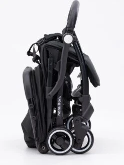 Hamilton By Yoop X1 Plus Buggy – Nieuw, Hoger, Uitgebreider 2023 Model – Premium Stroller Met One Hand Folding Technologie – Zwart – Lichte, Verstelbare En Wendbare Kinderwagen Met Vele Gemakken 31 Hamilton By Yoop X1 Plus Buggy – Nieuw, Hoger, Uitgebreider 2023 Model – Premium Stroller Met One Hand Folding Technologie – Zwart – Lichte, Verstelbare En Wendbare Kinderwagen Met Vele Gemakken -Happy Horse Winkel 903x1200 1
